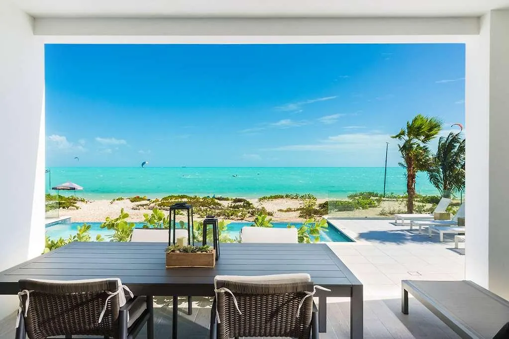 H2O Life Style Resort Long Bay